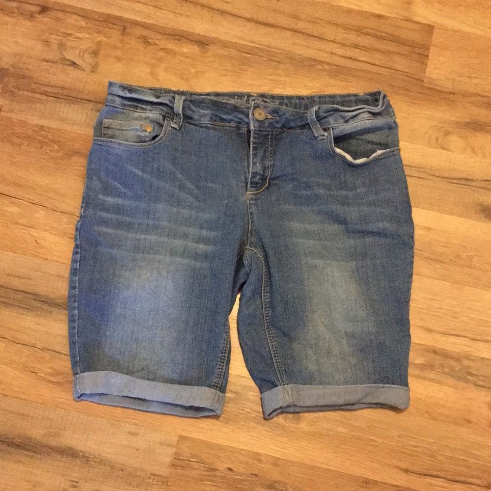 Faded Glory Bermuda Shorts